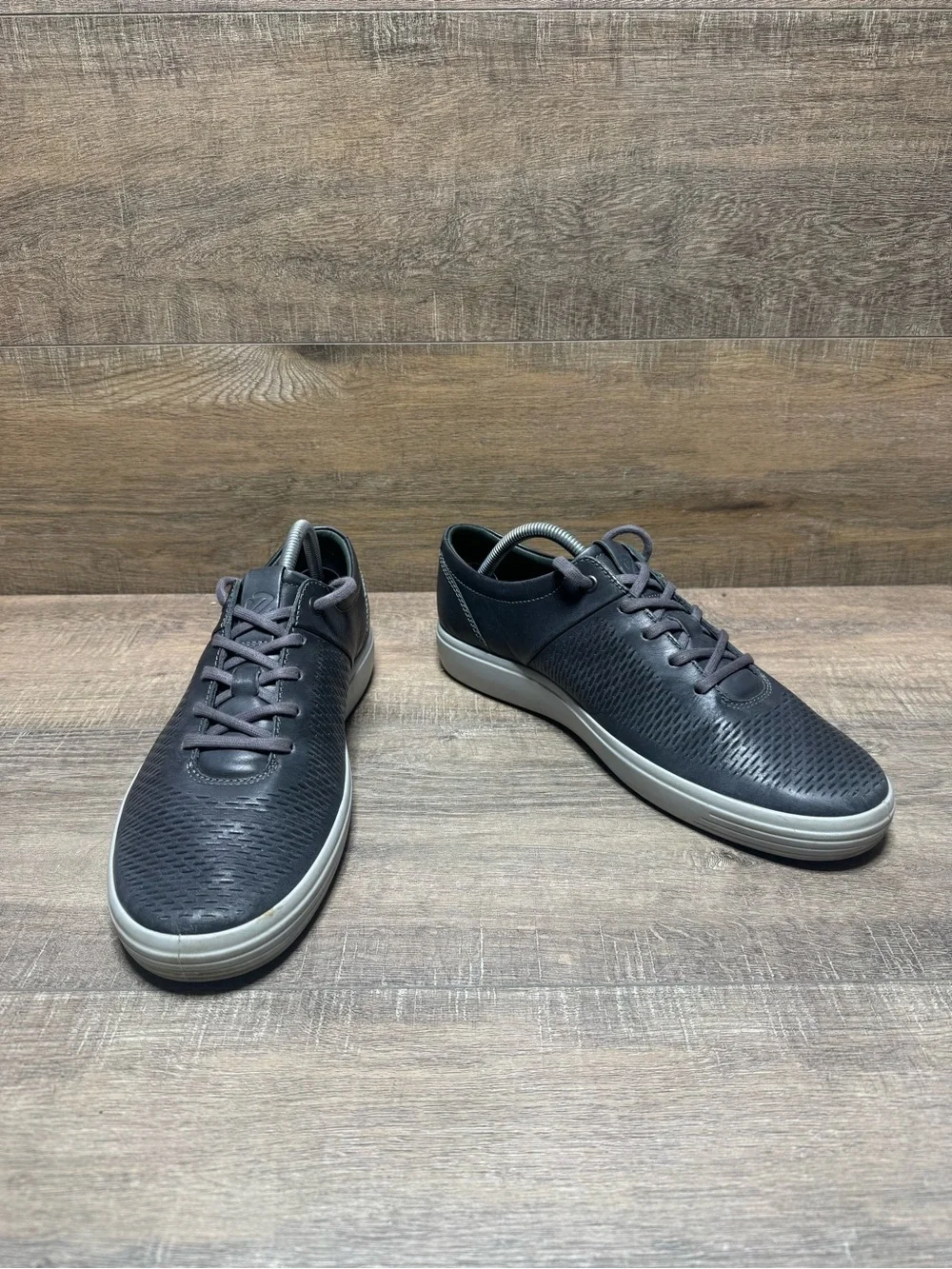 Ecco Men's Athletic Lace-Up Sneakers - Charcoal Gray